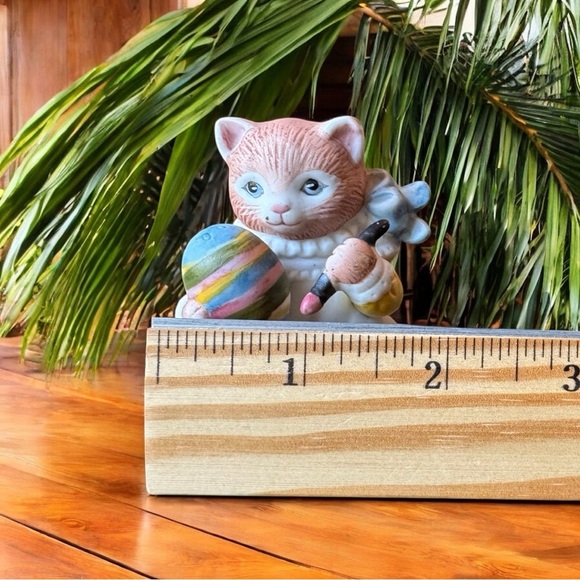 VINTAGE 1985 Kitty Cucumber Figurine “Ginger” by B. Shackman for Schmid - Easter - Picture 8 of 9